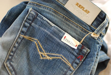 Och 2 par jeans!! ( Replay & Filippa K). Och detta är verkligen måttet på en bra shoppingdag, för just bikini och jeans är det svåraste att hitta tycker jag!!!