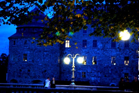 Örebro Slott by night