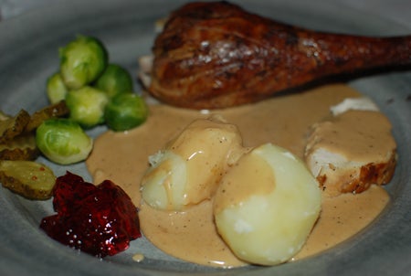 En av många tallrikar.. Orkade tillslut knappt Ris á la maltan till efterrätt.