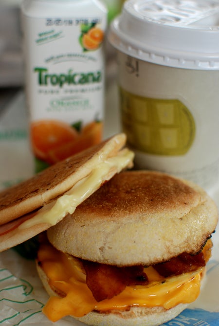 Startade dagen med frukost från McDonalds. Illa illa. Inte LCHF direkt ;-)