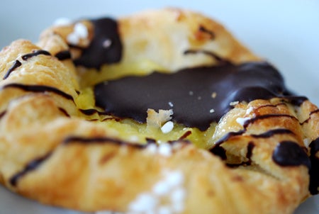 .. och laddar med energi inför promenaden :-)