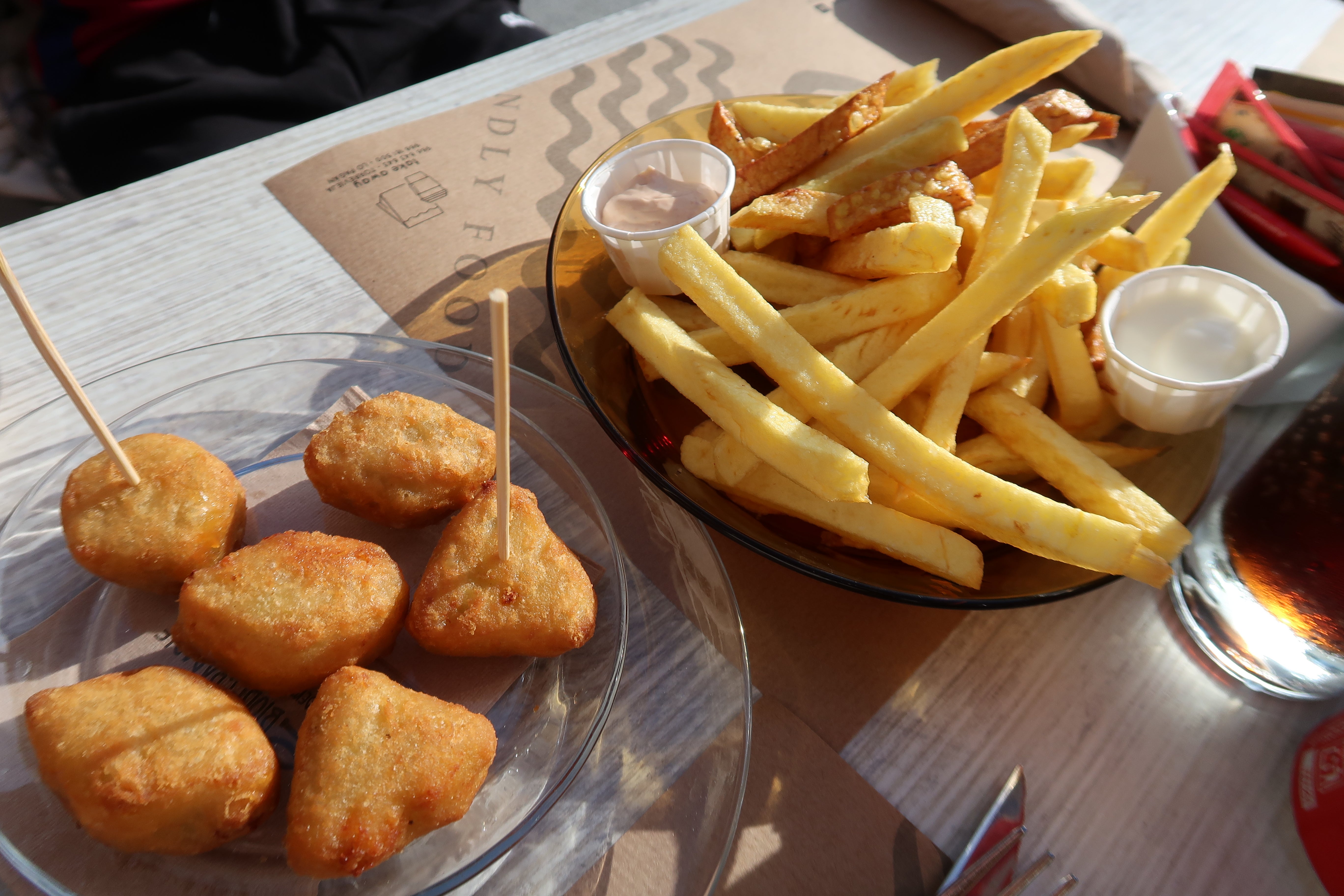 BD7D3D80-00A0-4ADF-9796-4EECF86E91F2