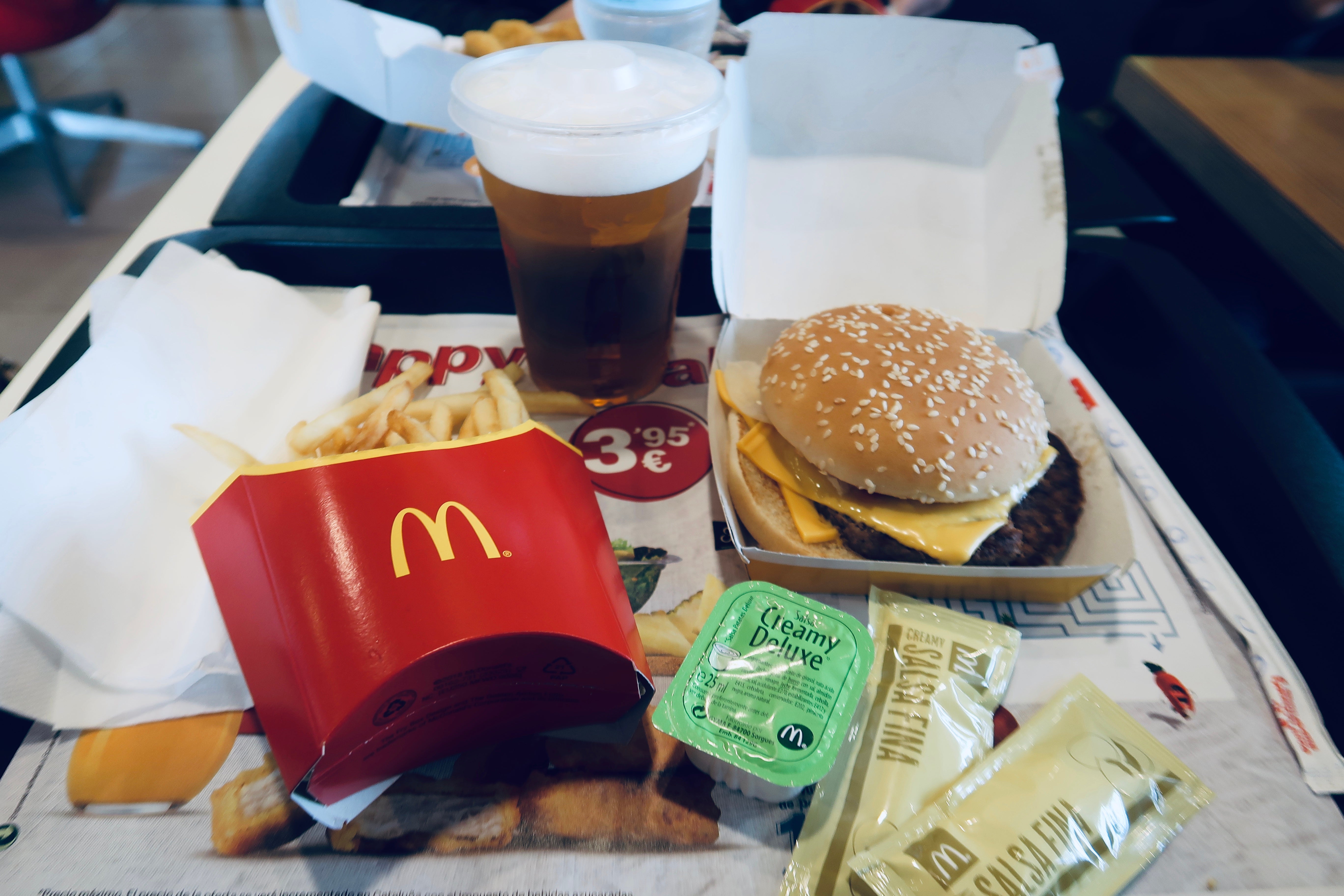 554115E8-D513-44C0-BB50-49C79DFFD4F9