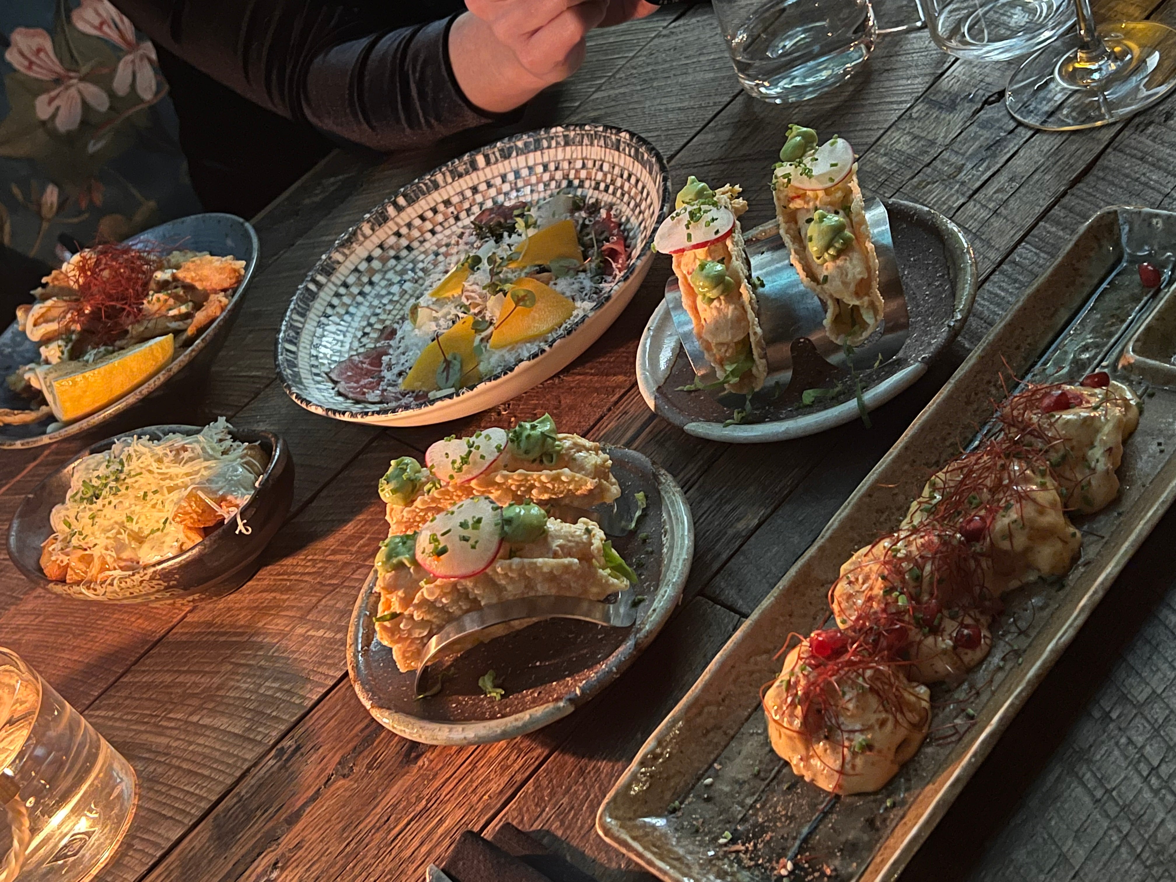 1215CAA9-3911-4EE6-A91D-F1C49E5FDBD3