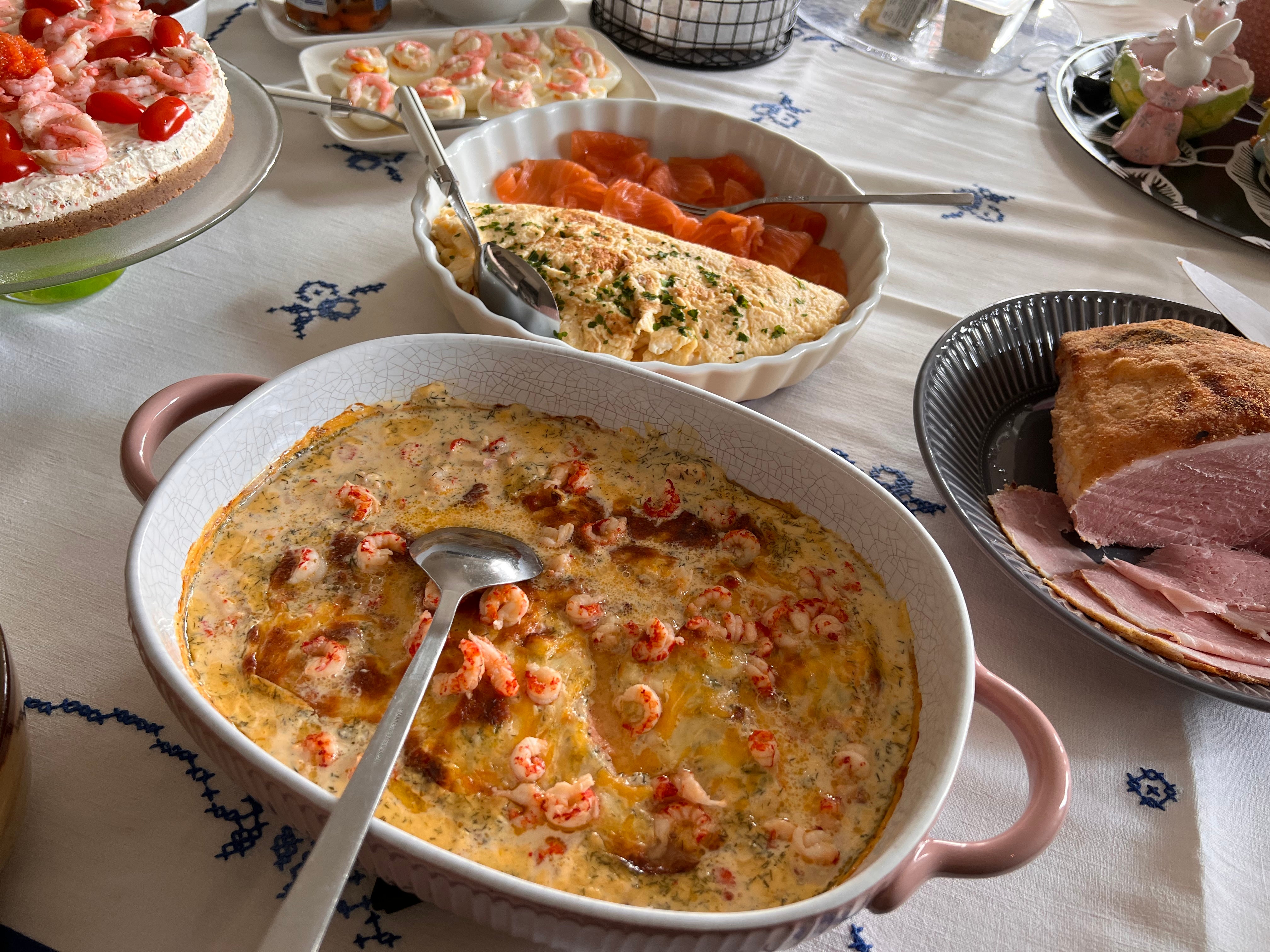 F561B3F9-0143-4080-BD73-6108BB722EAC