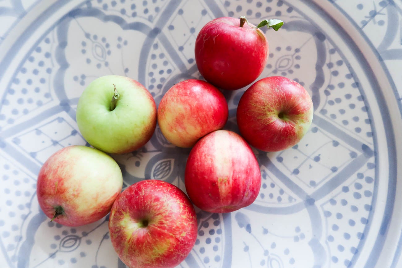 Ingredienser framdukat till äppeltosca