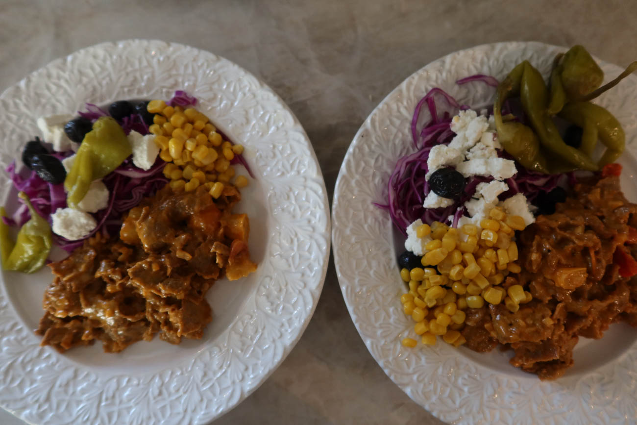 Närbild på kebabgryta