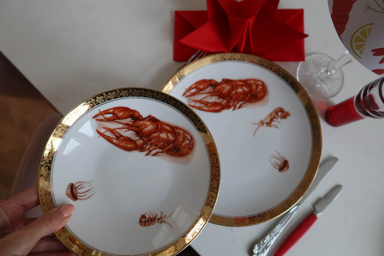 Kräftor upplagda i skål – Matplatsen