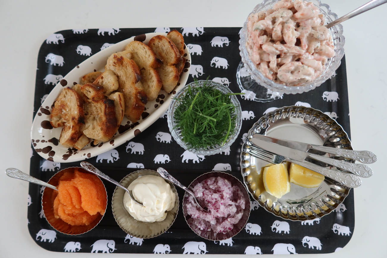 Hemlagad skagenröra med räkor