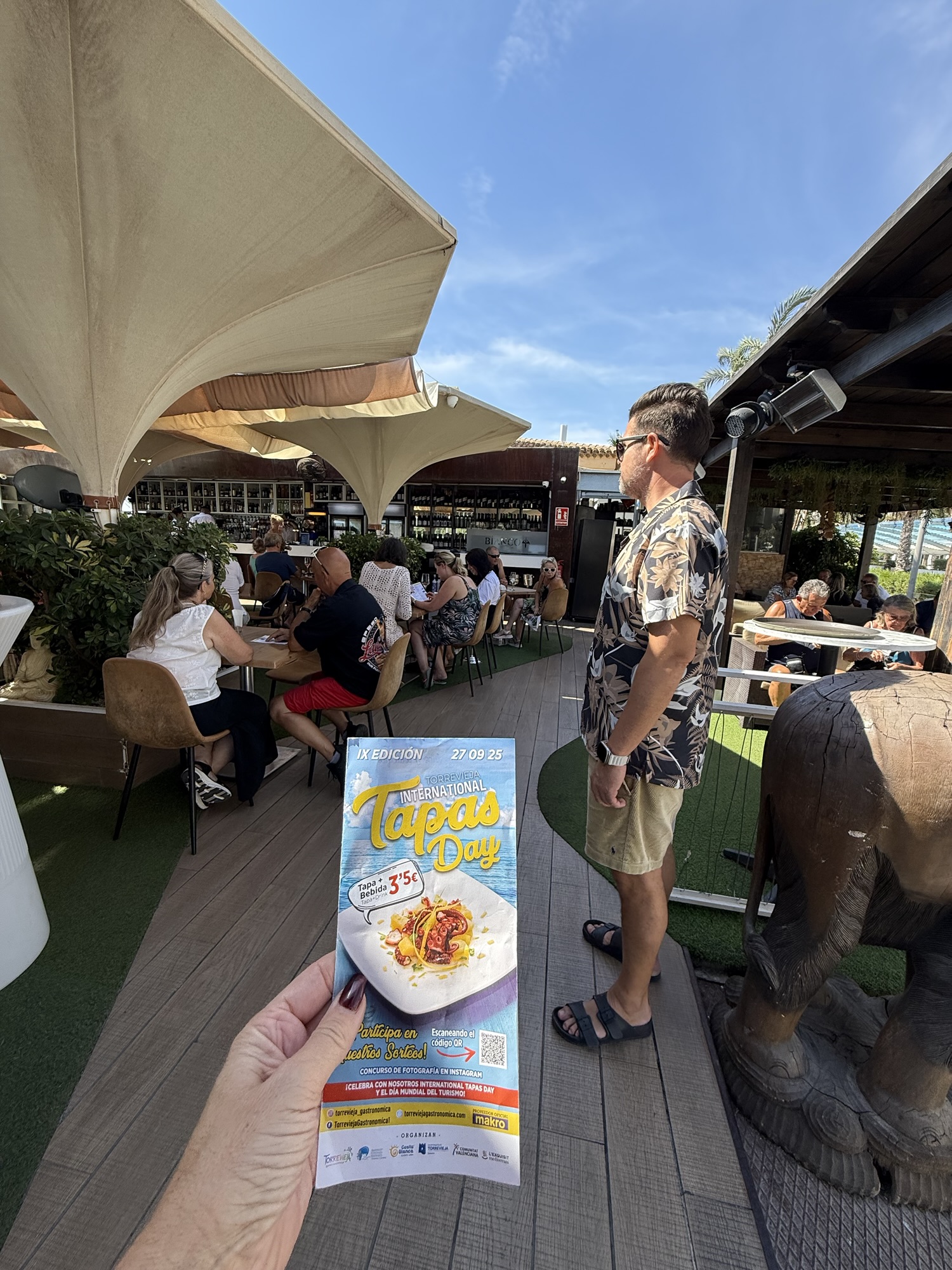 Friterade bläckfiskringar med citron på tapasbar