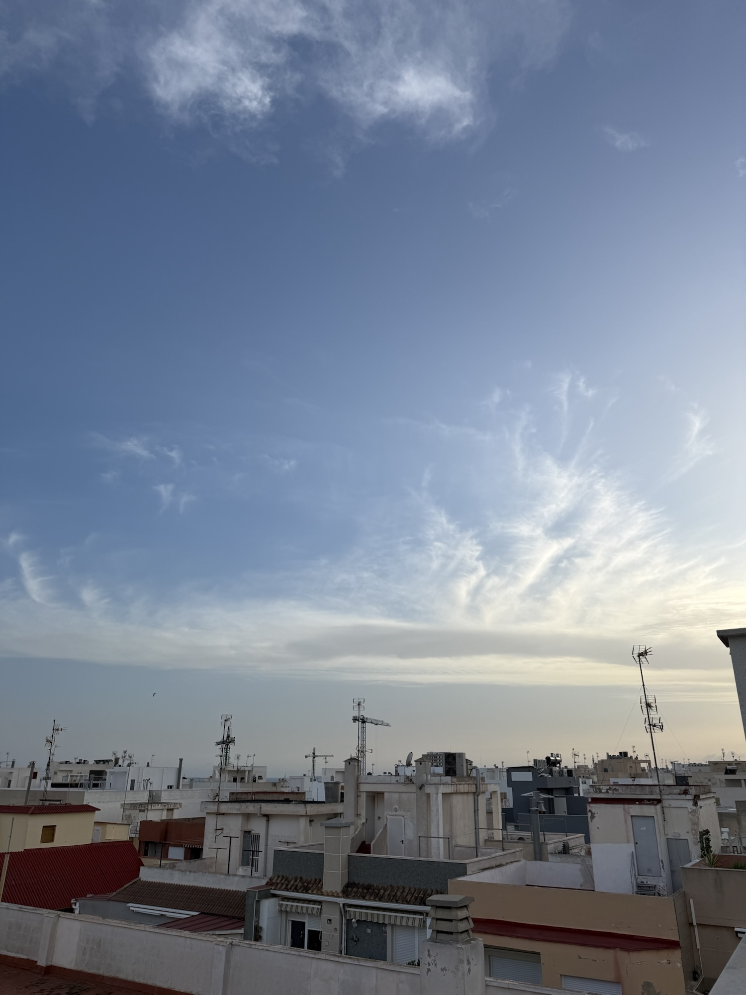 Takterrass med pool och utsikt över Torrevieja
