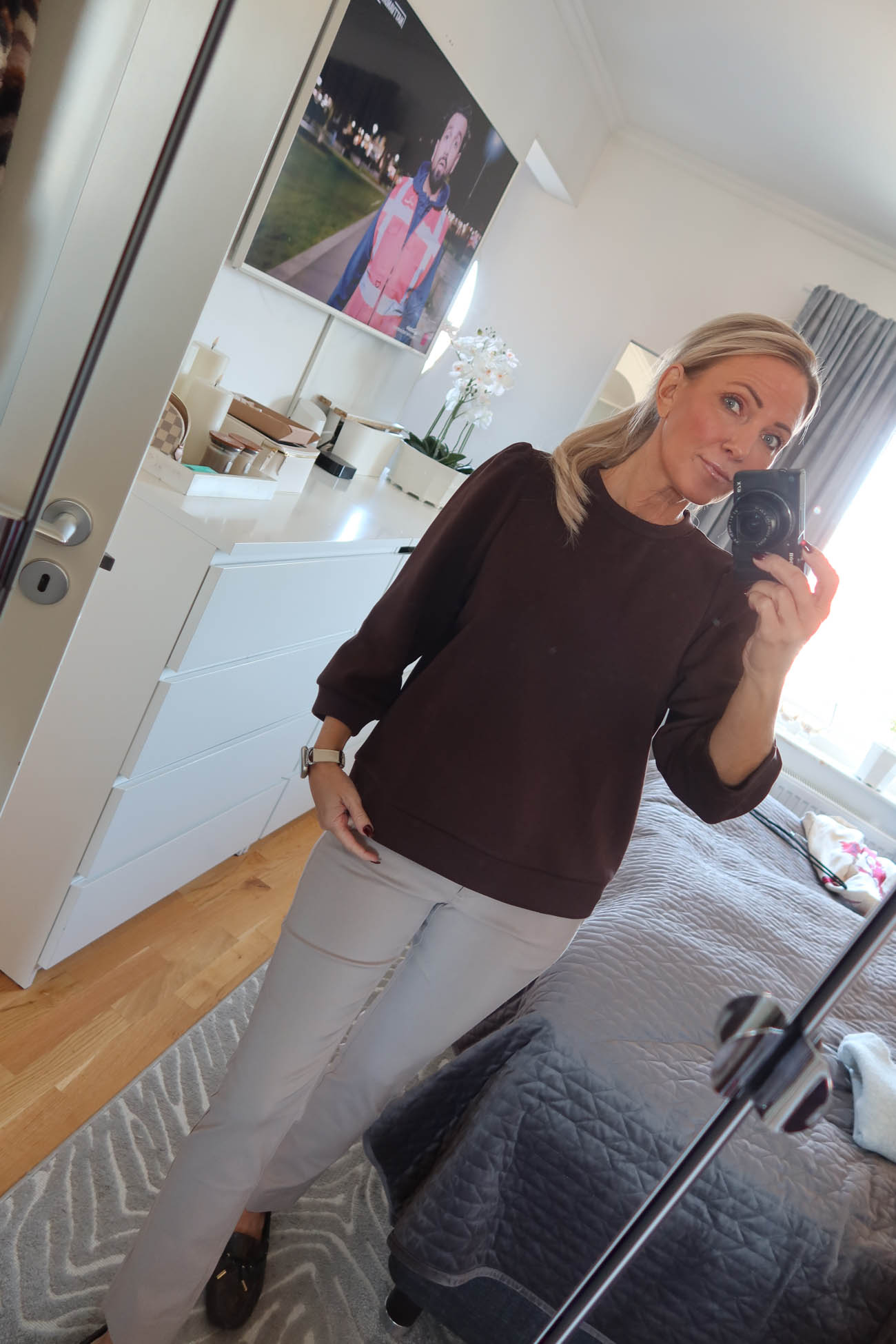 Detalj strassknappar kofta Ellos