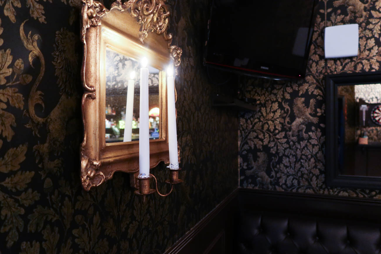 Ljus och glas i pubinredning