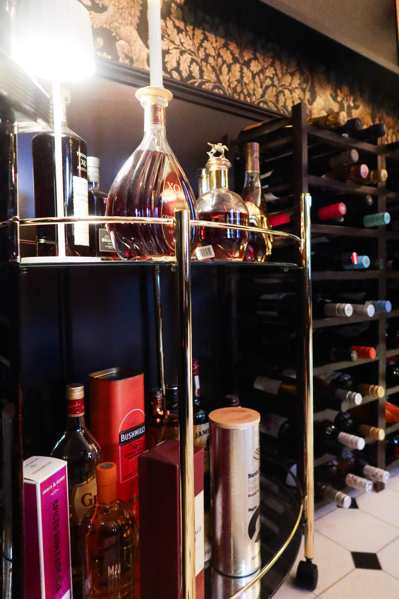 Barhörna i hemmabyggd pub