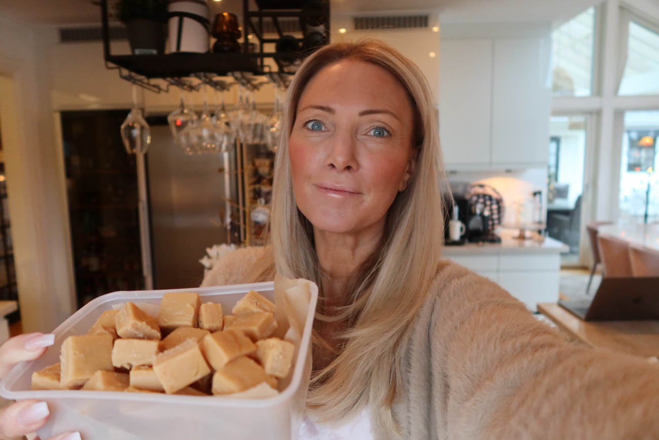 Klassisk salt kolafudge i kastrull