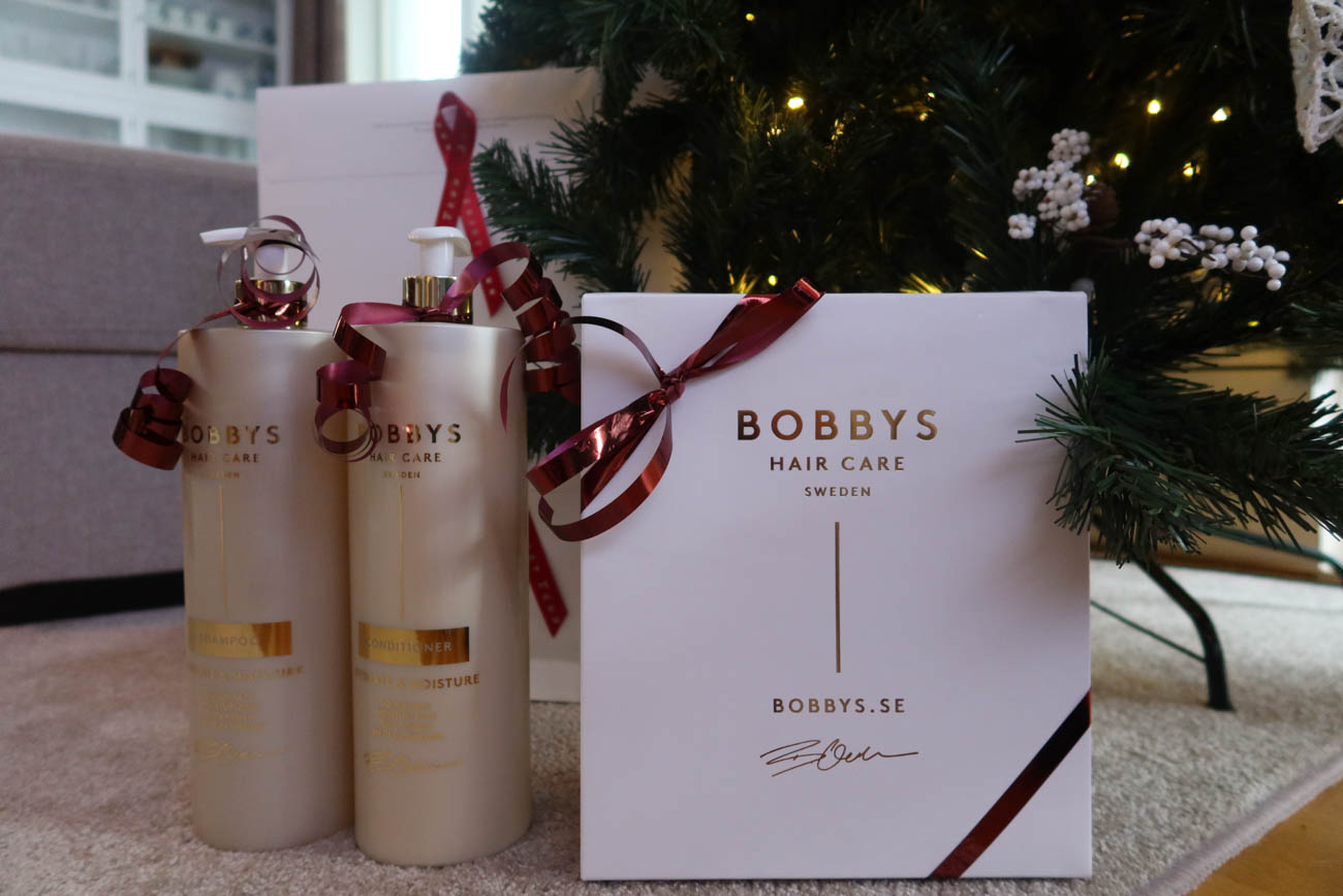 Närbild på Bobbys gåvoset IMG_8902