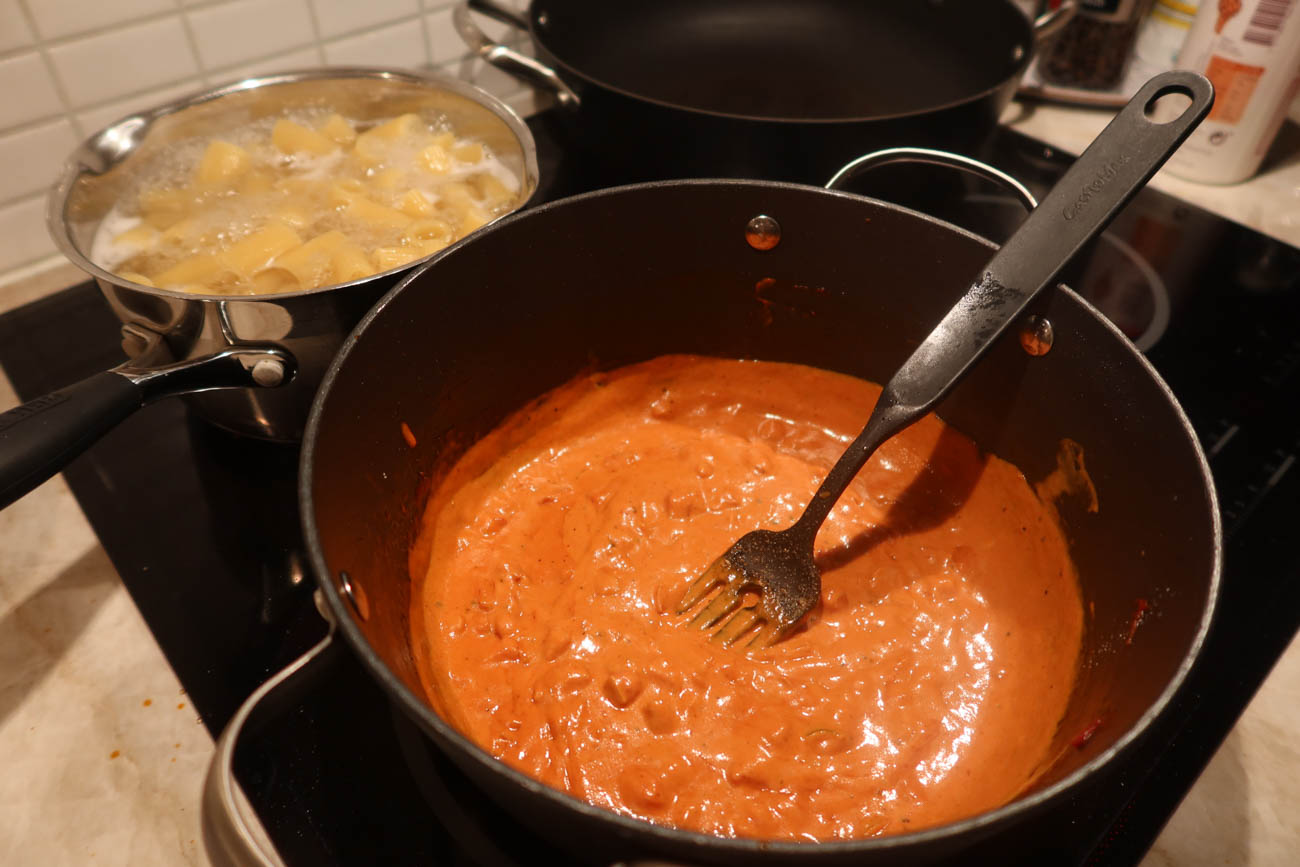 Vodkapasta med tomatgräddsås och pancetta