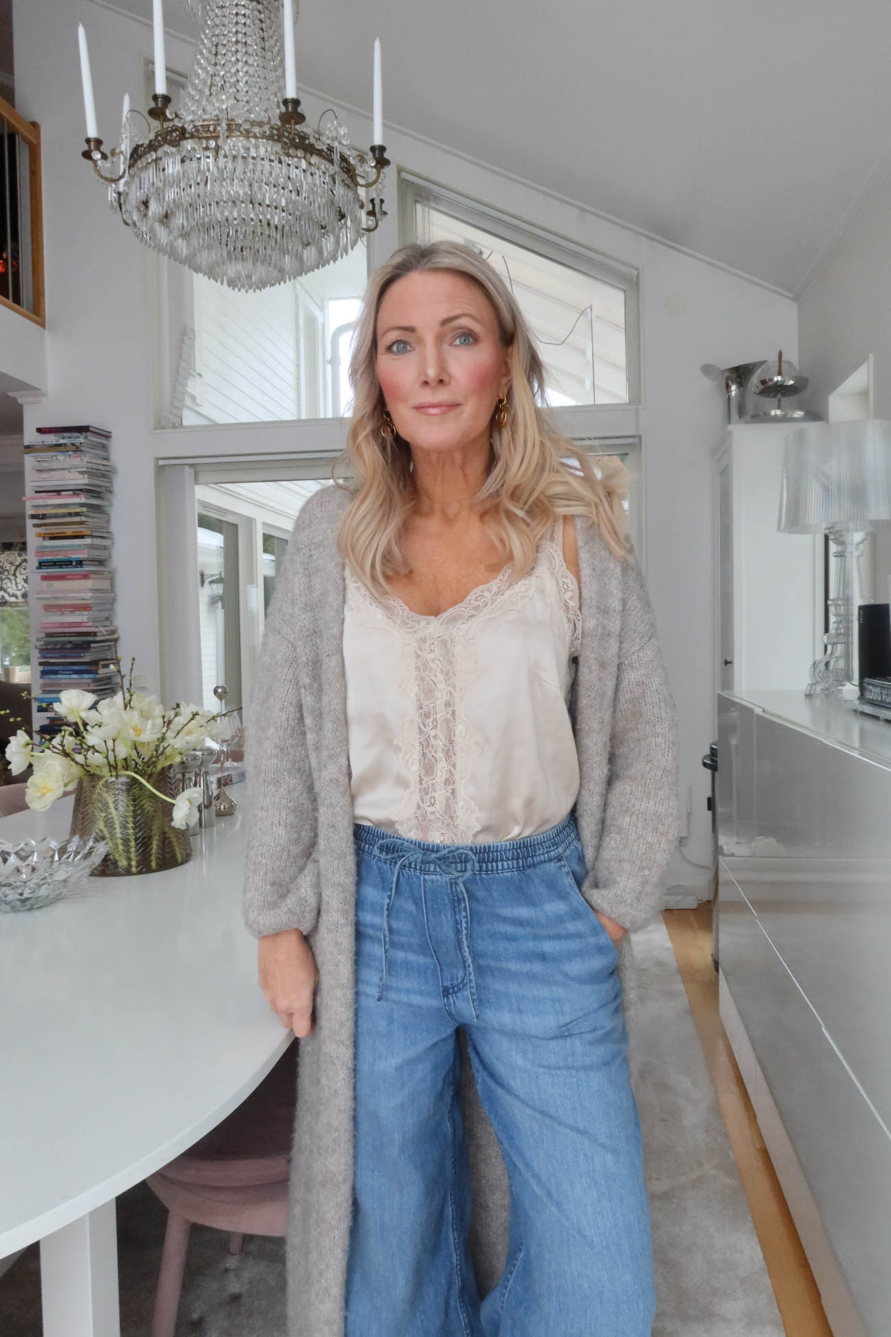 Mjuka jeans som känns som mjukisbyxor, Lindex